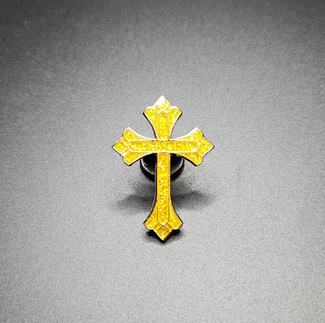 Cross Pin– Silver Metal / Gold Glitter