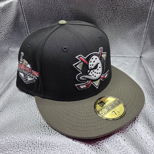 Anaheim Ducks 71/2